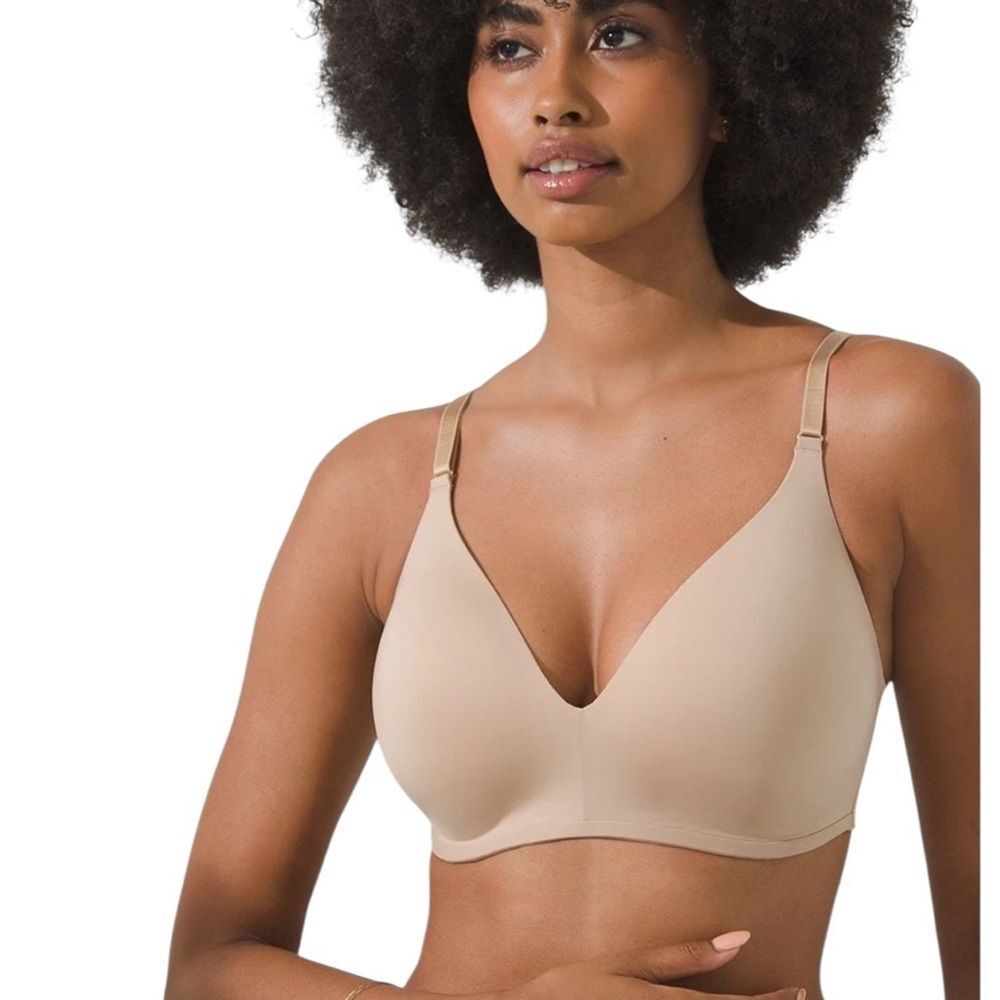 Soma Vanishing 360 ° Wireless bra in nude beige size 34C